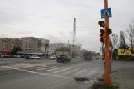 Stire din Social : Zeci de mii de lei cheltuiți pe un semafor care nu poate fi folosit