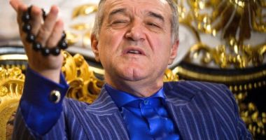 Stire din Sport : Transfer SURPRIZĂ la FCSB. Gigi Becali a luat un jucător din Liga 1: "Am dat 700.000 de euro pe el!"