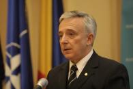 Stire din Economie : Noul CA al BNR a fost validat de Parlament