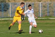 Stire din Sport : Săgeata nu vrea să coboare de pe locul doi