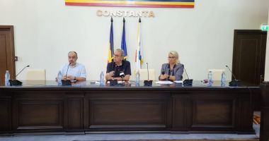 Stire din Politică-Administrație : UPDATE / Dezbatere publică la Primăria Constanța. Se modifică metodologia vânzării bunurilor imobile / Primarul Chiţac a ieşit din sală!