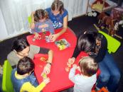 A fost promulgată legea care îi vizează pe copiii bolnavi de autism