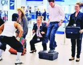 Fac sport cu bagajele in aeroport