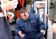 Stire din Eveniment : Polițist bătut și amenințat cu moartea de un tânăr din Ghindărești