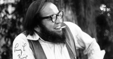 Stire din Actualitate : A murit dramaturgul și jurnalistul Larry L. King