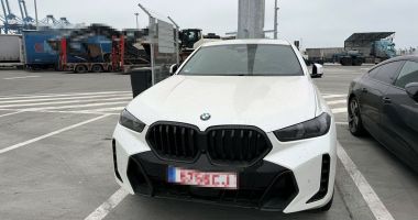 Stire din Eveniment : Mașini de lux cu acte false, depistate în Portul Constanța!