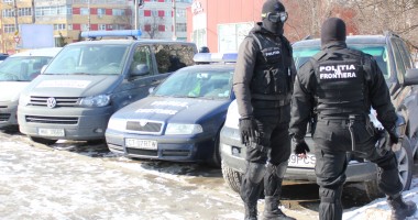 Stire din Eveniment : IMAGINI ÎN EXCLUSIVITATE/ Descinderea cu mascați, coordonată de Garda de Coastă