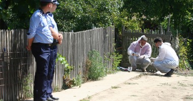 Stire din Eveniment : PRUNCUCIDERE în Constanța. Fătul a fost îngropat în spatele casei