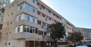 Stire din Cetățenești : Cum ajungi administrator de bloc "cu patalama la mână"