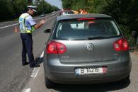 Stire din Eveniment : Cei 36 de polițiști rutieri suspendați au primit atribuții depline, dar au, în continuare, salariile tăiate