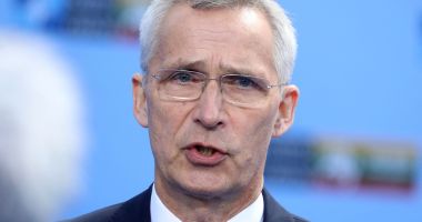 Stire din Actualitate : Summit NATO: Stoltenberg condamnă desfășurarea de armament nuclear tactic în Belarus
