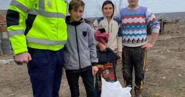 Moș Crăciun în haine de polițist - 5