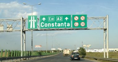 Stire din Social : Accident rutier în lanț pe A2! Au fost implicate șapte autoturisme