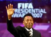 Stire din Sport : Pele, fotbalistul secolului XX, împlinește, sâmbătă, 70 de ani