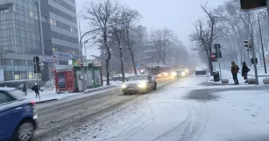Traversare regulamentară, final tragic. Pieton lovit de mașină pe bulevardul Tomis