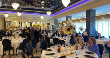 Primarul Mariana Gâju, gazda unei zile speciale de 8 Martie pentru femeile din Cumpăna - 2