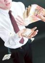 Stire din Economie : IMM-urile autohtone – sprijinite pe hârtie, taxate la greu în practică