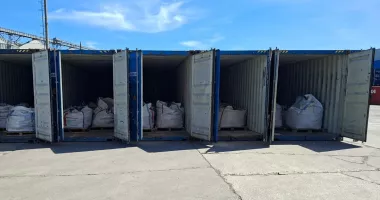 Stire din Eveniment : Peste 100 de tone de deșeuri din Algeria au fost depistate în Portul Constanța