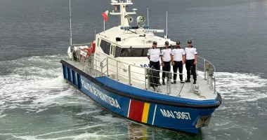 Polițiștii de frontieră români, în prima linie pe Marea Mediterană. Sute de oameni salvați - 5