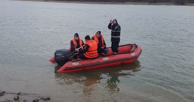 Stire din Eveniment : Alertă în judeţul Constanţa. Bărbat dispărut în Dunăre, căutat de scafandri