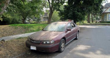 Stire din Social : Atenție, constănțeni! Vehiculele lăsate în paragină vor fi transportate în parcul de mașini abandonate