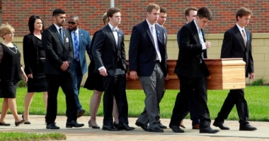 Stire din Actualitate : Studentul Otto Warmbier a fost înmormântat. Sute de persoane au participat la funeralii