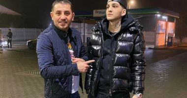 Stire din Actualitate : Tatăl manelistului Abi Talent, arestat preventiv, alături de iubita sa, în dosarul "ghicitoarelor" din Buzău
