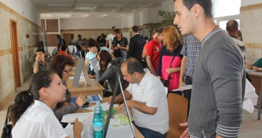 Stire din Social : Ce șanse mai au absolvenții care au ratat bacalaureatul 2013