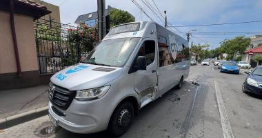 Microbuz CT BUS, implicat într-un accident rutier! - 2