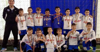 Stire din Sport : Academia Hagi a dat lovitura  la turneul "Brașov Indoor Cup"