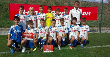 Stire din Sport : Academia Hagi, vicecampioană la Cupa E-On Kinder