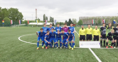 Stire din Sport : Academia Hagi,  învinsă de Sturm Graz,  la Future Talents Cup