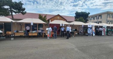 Stire din Eveniment : Expoziţia "Sailing to the future" prezintă soluţii inovative în domeniul echipamentelor navale