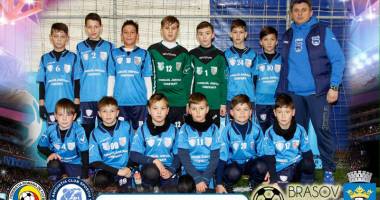 Stire din Sport : Victorii pe bandă rulantă pentru Academia Farul 2005, la Brașov