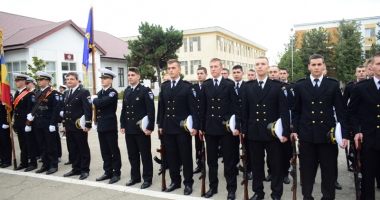 Promisiuni solemne, cu lacrimi și mândrie în suflet. Viitorii ofițeri și maiștri militari de marină au depus jurământul - 2