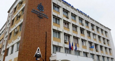 Stire din Eveniment : Șpaga de la Academia Navală. Studenți condamnați la închisoare, profesori trimiși în judecată