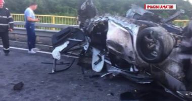 Sinucidere pe șosea, pentru o datorie de 7.000 de lei. Un tânăr a intrat violent cu mașina în parapet VIDEO - 2