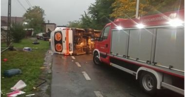 Accident rutier grav / Microbuz cu 22 de pasageri, implicat . A fost activat Planul Roșu de intervenție