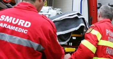 Accident rutier grav. Opt persoane, printre care trei copii, au fost rănite