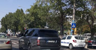 GALERIE FOTO. Accident rutier în Mamaia. Se circulă cu dificultate spre Năvodari! - 4