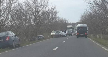 Stire din Eveniment : ȘOSEAUA BLESTEMATĂ! Două accidente grave în mai puțin de 12 ore, în același loc, la Constanța. O PERSOANĂ A MURIT!