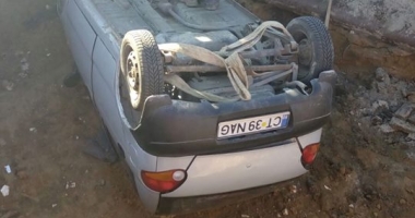 GRAV ACCIDENT RUTIER, la Constanța. Matiz căzut într-o groapă de 5 metri, pe bd. Aurel Vlaicu. Un muncitor, la un pas de a fi strivit! - 2