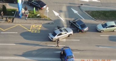 ACCIDENT RUTIER în zona Boema. Un șofer imprudent tăiat linia continuă - 2