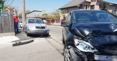 ACCIDENT RUTIER LA CONSTANȚA, PE FONDUL NEACORDĂRII DE PRIORITATE - 2