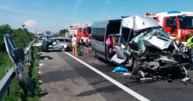 Accident rutier grav pe DN 7 cu 21 persoane implicate. A fost activat Planul Roșu de Intervenție