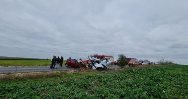 GALERIE FOTO. ACCIDENT RUTIER GRAV ÎN CONSTANȚA. TREI MORȚI! - 3