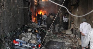 Stire din Actualitate : Al-Qaida antrenează sute de britanici în Siria, îndemnându-i să comită atacuri
