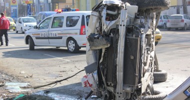 Stire din Eveniment : Te-a călcat mașina? Iată cum poți "mulge" firmele de asigurări