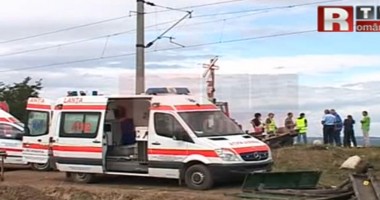 Stire din Eveniment : VIDEO TRAGIC / Mașină cu muncitori spulberată de tren. Numărul morților a ajuns la opt