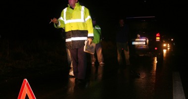 Stire din Eveniment : Un bărbat a murit după ce două TIR-uri s-au ciocnit în Ialomița. Traficul pe DN 2 este blocat
